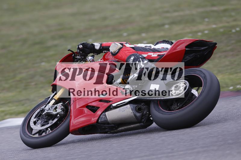 /30 27.07.2026  Dunlop Ride und Test Day ADR/Gruppe rot schnell/35
